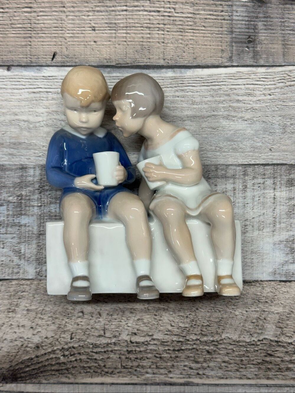 Bing & Grondahl Porcelain Figurine 2175 Unfair Treatment Children Bench Denmark